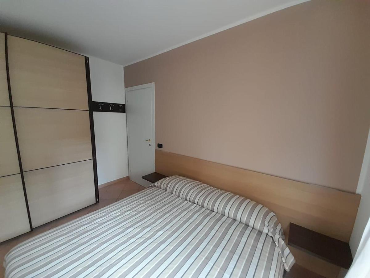 Marco Apartment - Holiday Apartment Luino Ngoại thất bức ảnh