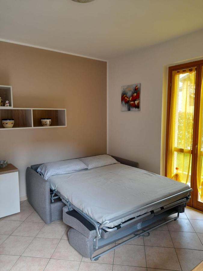 Marco Apartment - Holiday Apartment Luino Ngoại thất bức ảnh